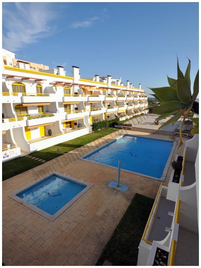 Apartamentos Capitolina กัวเตย์รา ภายนอก รูปภาพ