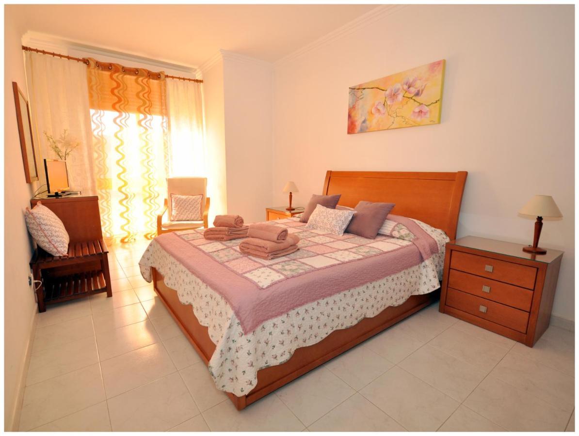 Apartamentos Capitolina กัวเตย์รา ภายนอก รูปภาพ